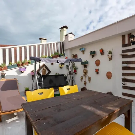The U Homes Apartament